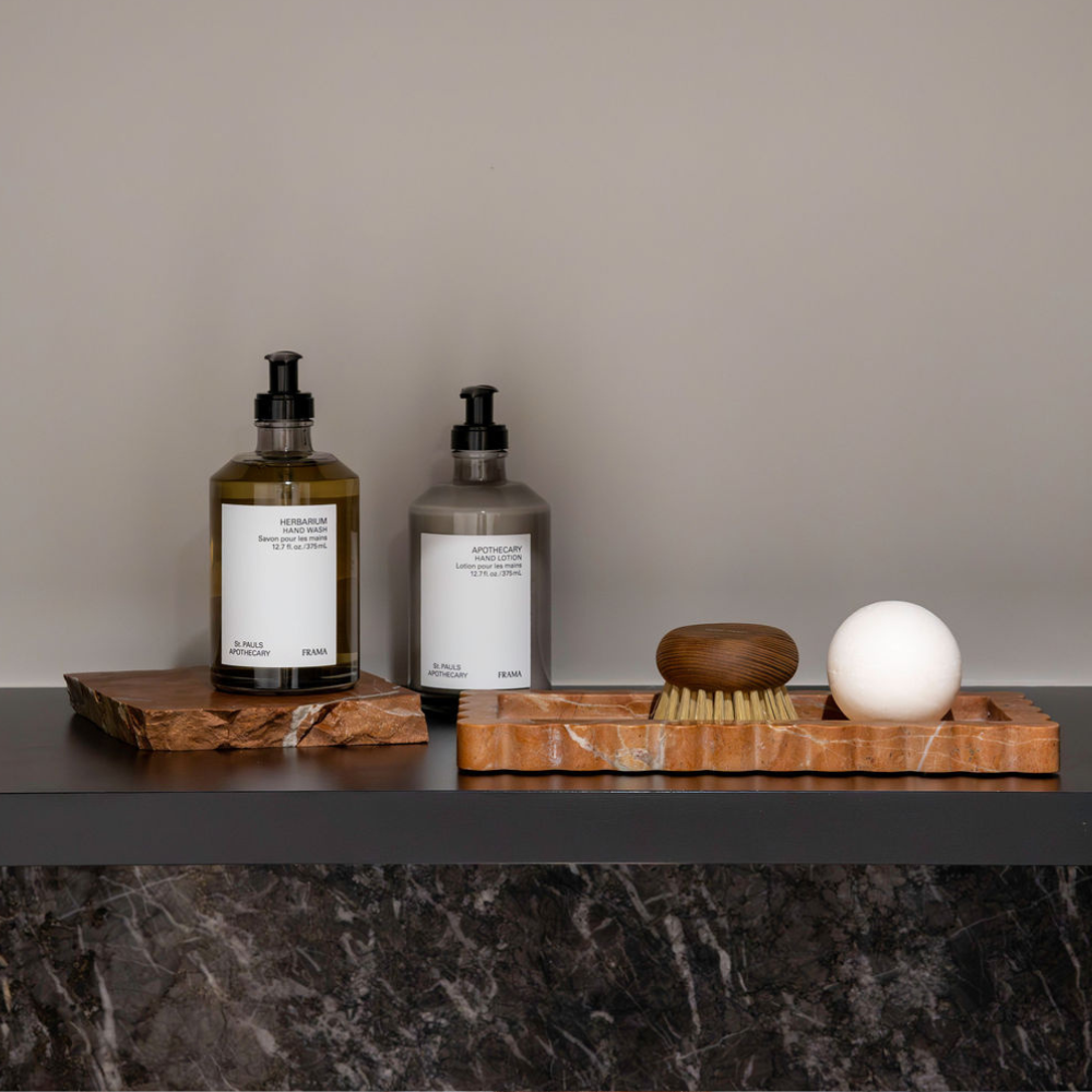 Palazzo Small Scalloped Bar Tray â€“ Luxury narrow tray with scalloped edges, perfect for small spaces. Elegant design inspired by palatial architecture, ideal for bedroom, bathroom, or living room.