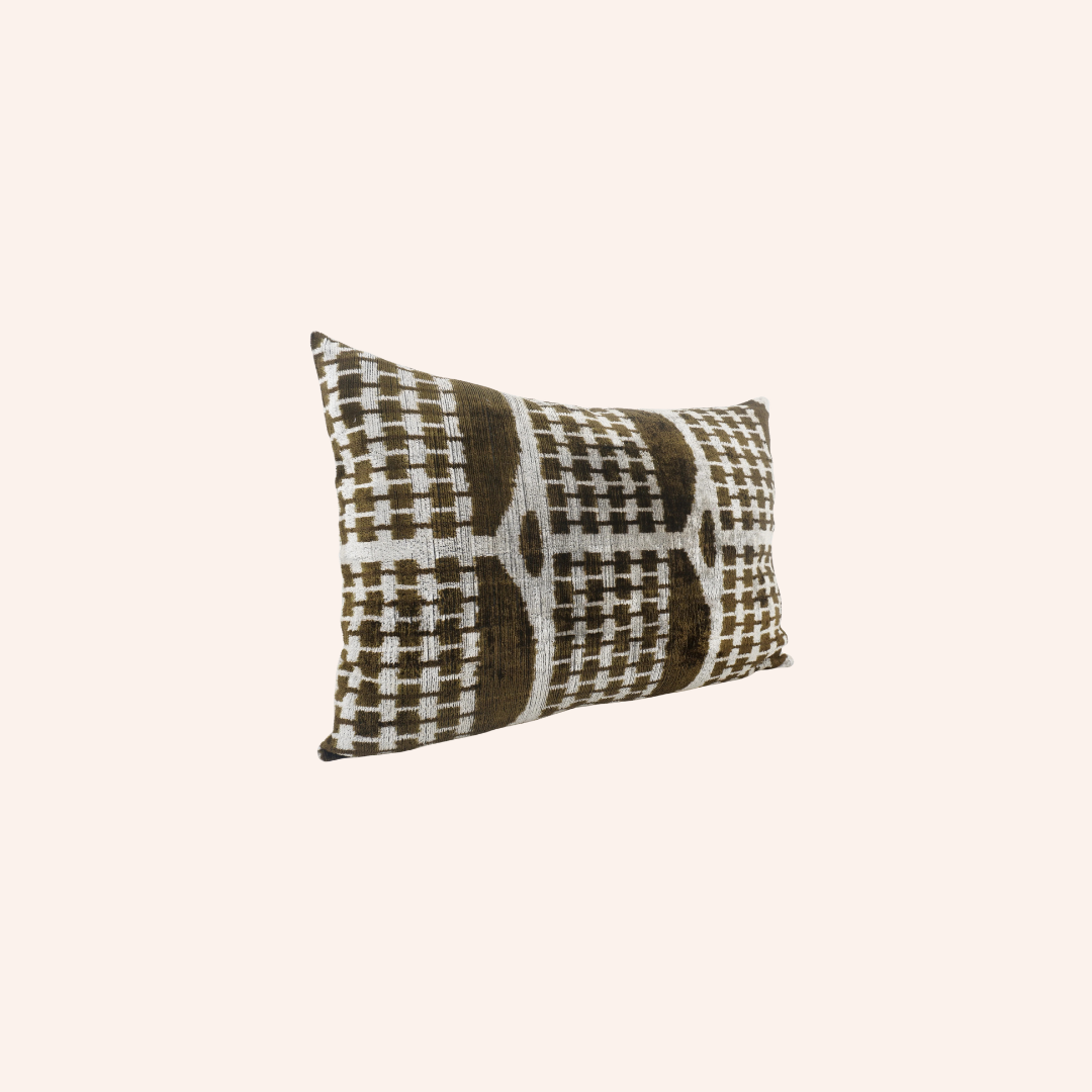 Silk Velvet Scottie Cushion