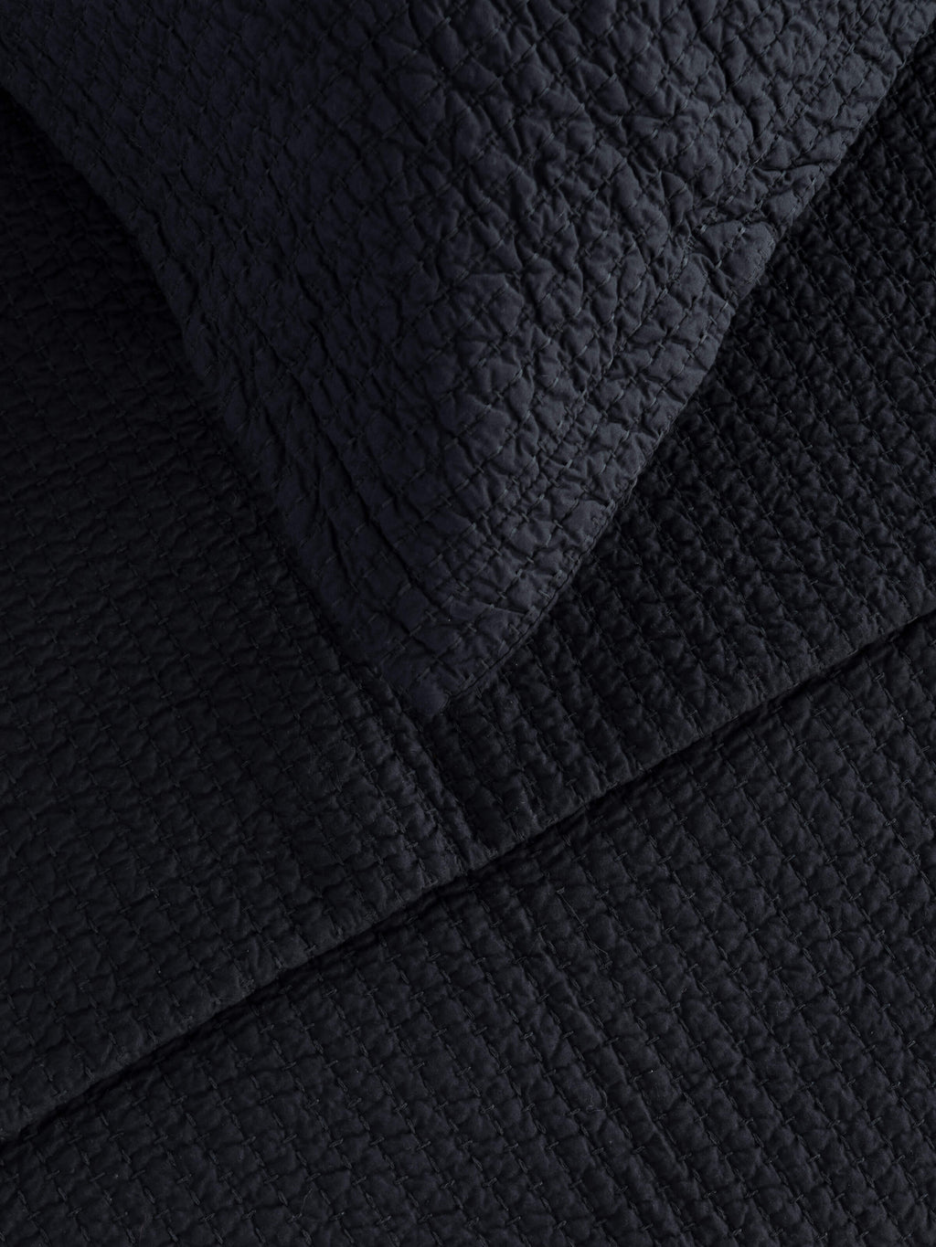 Aspen Black Pure Cotton Quilted Pillowcases