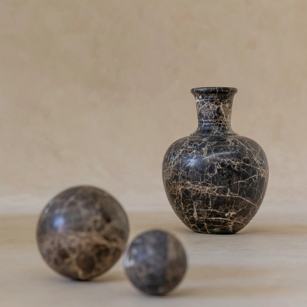 Fountain Funnel Neck Vessel