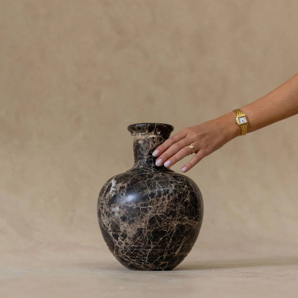 Fountain Funnel Neck Vessel