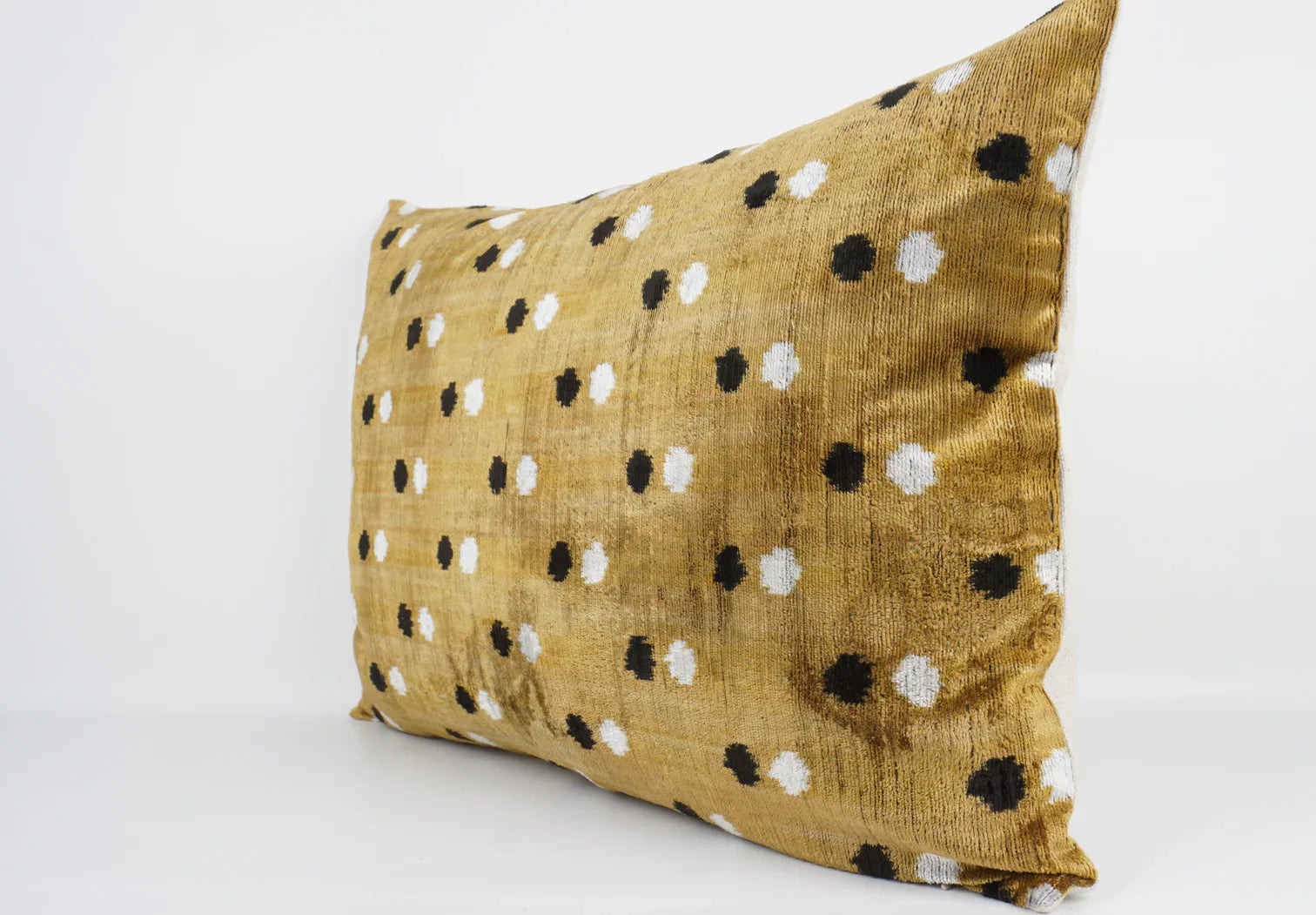 Silk Velvet Patti Cushion