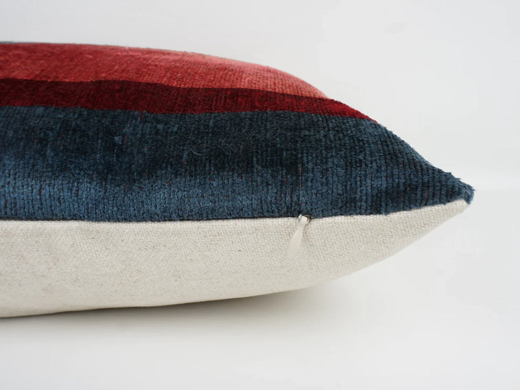 Silk Velvet Wilde Cushion