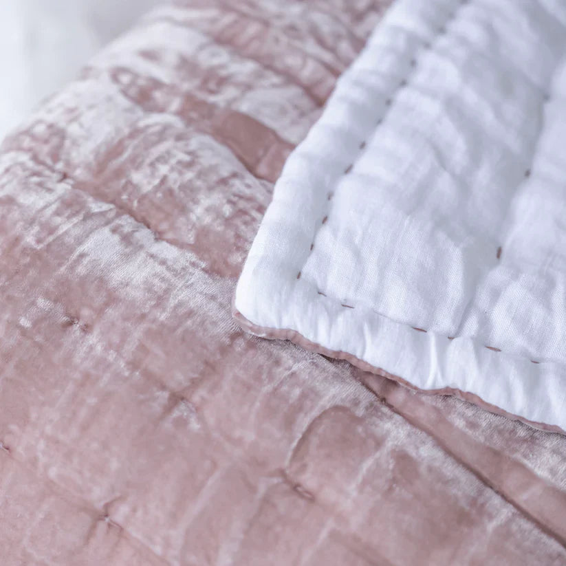 Allure Blanc Silk Velvet & Linen Quilt - Dusty Pink