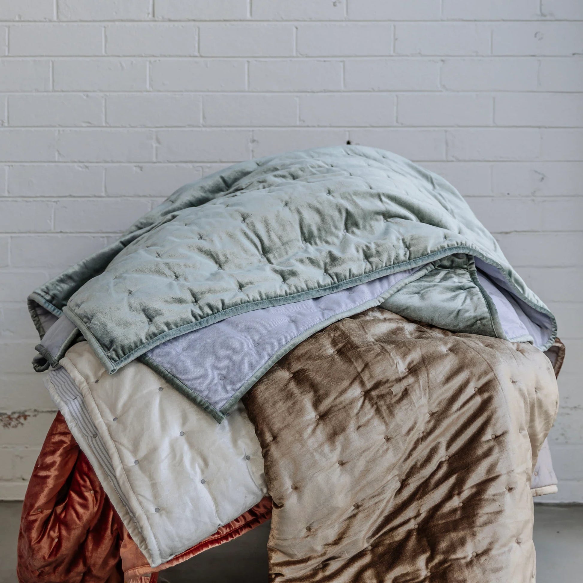 Dainty Cotton Velvet Throw - Eucalyptus