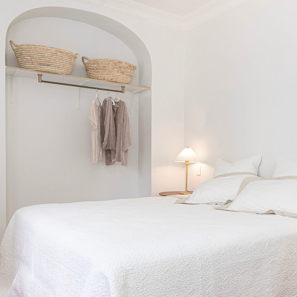 Provencal Cotton Quilt in White