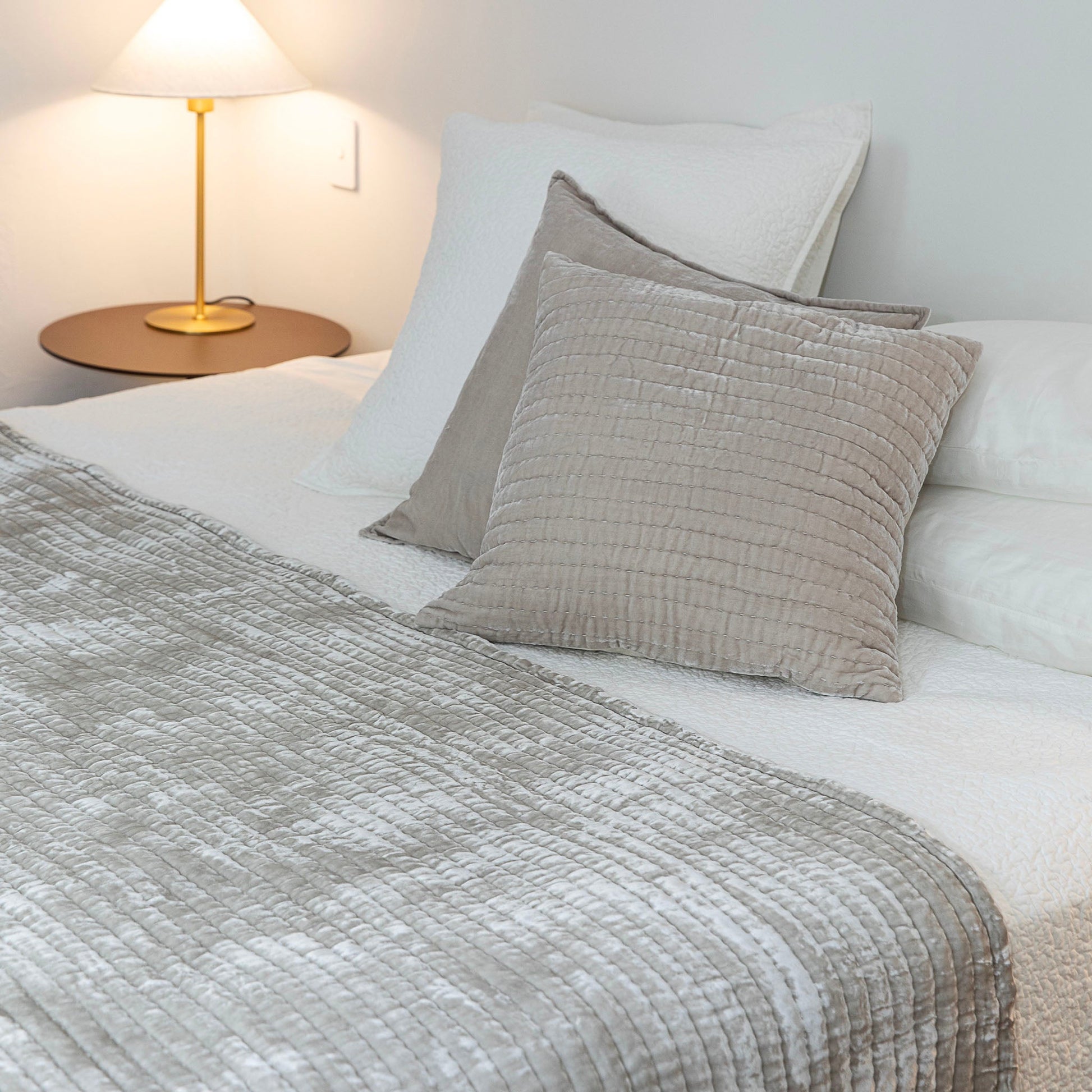 Enchant Silk Velvet Throw - Pearl