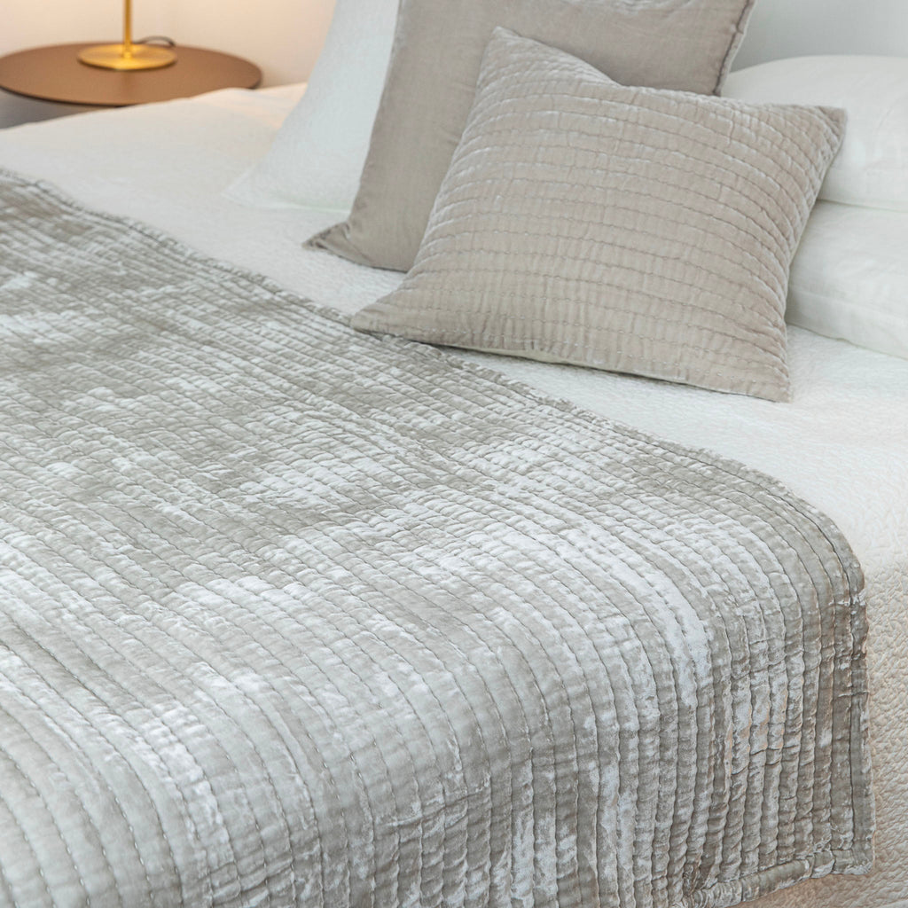 Enchant Silk Velvet Throw - Pearl