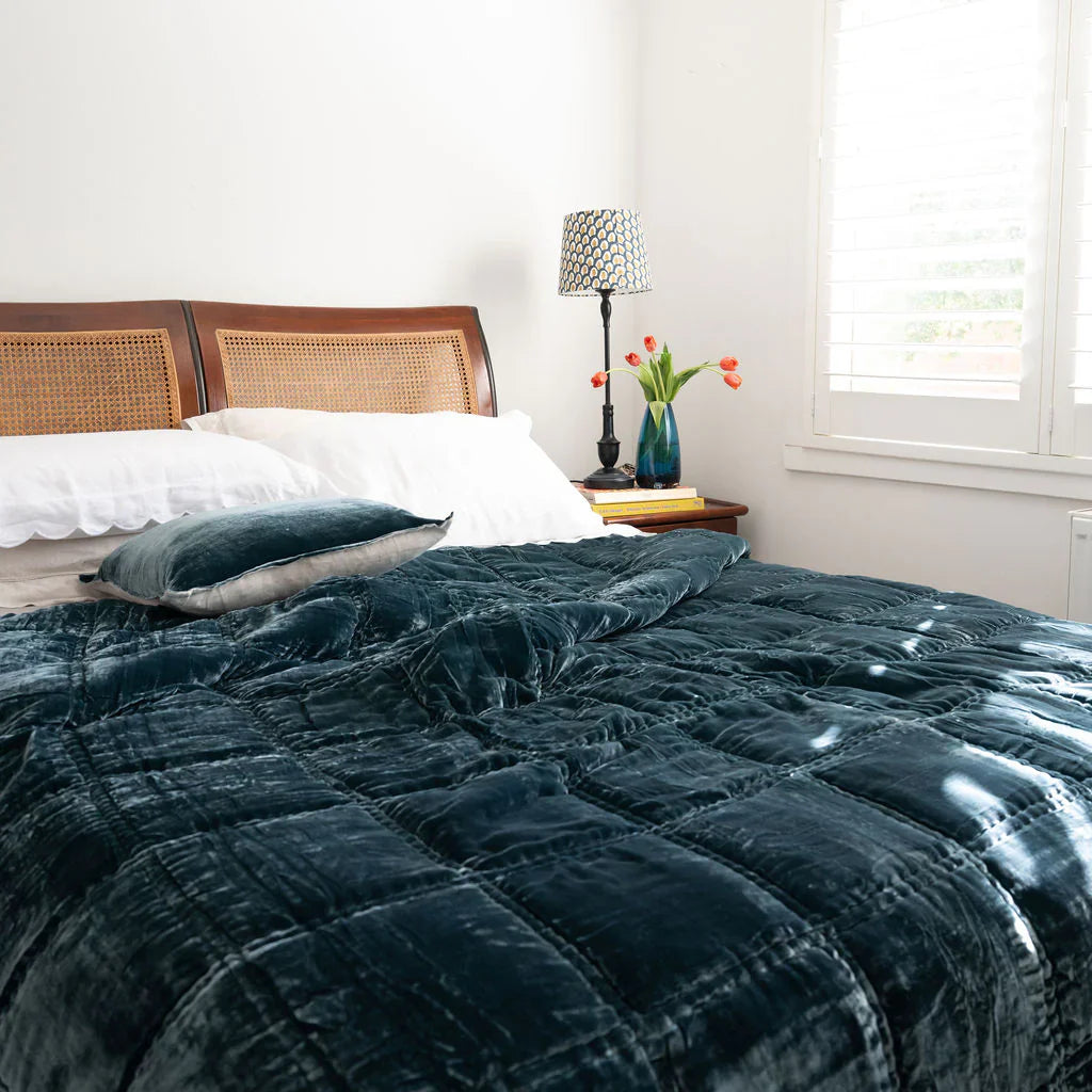 Bliss Silk Velvet Quilt - Sea Green