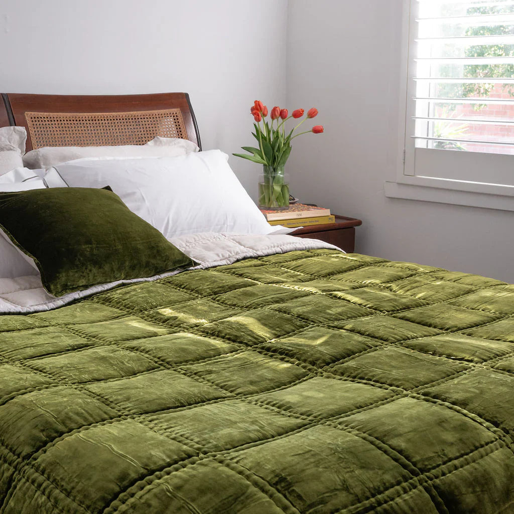 Bliss Silk Velvet Quilt - Olive