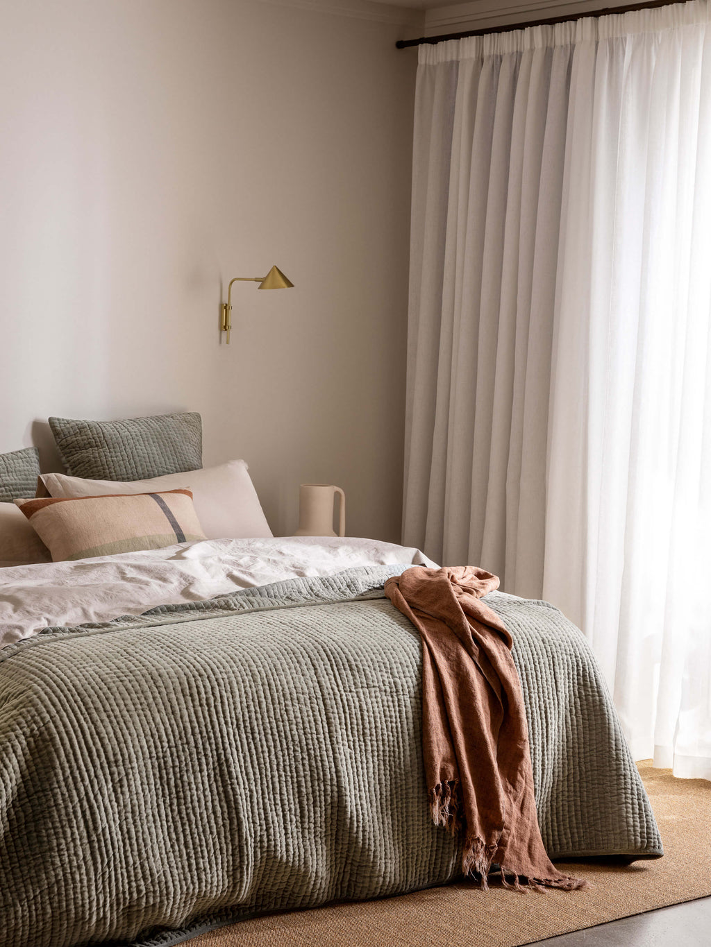 Burton Cafe Heavy Linen Throw
