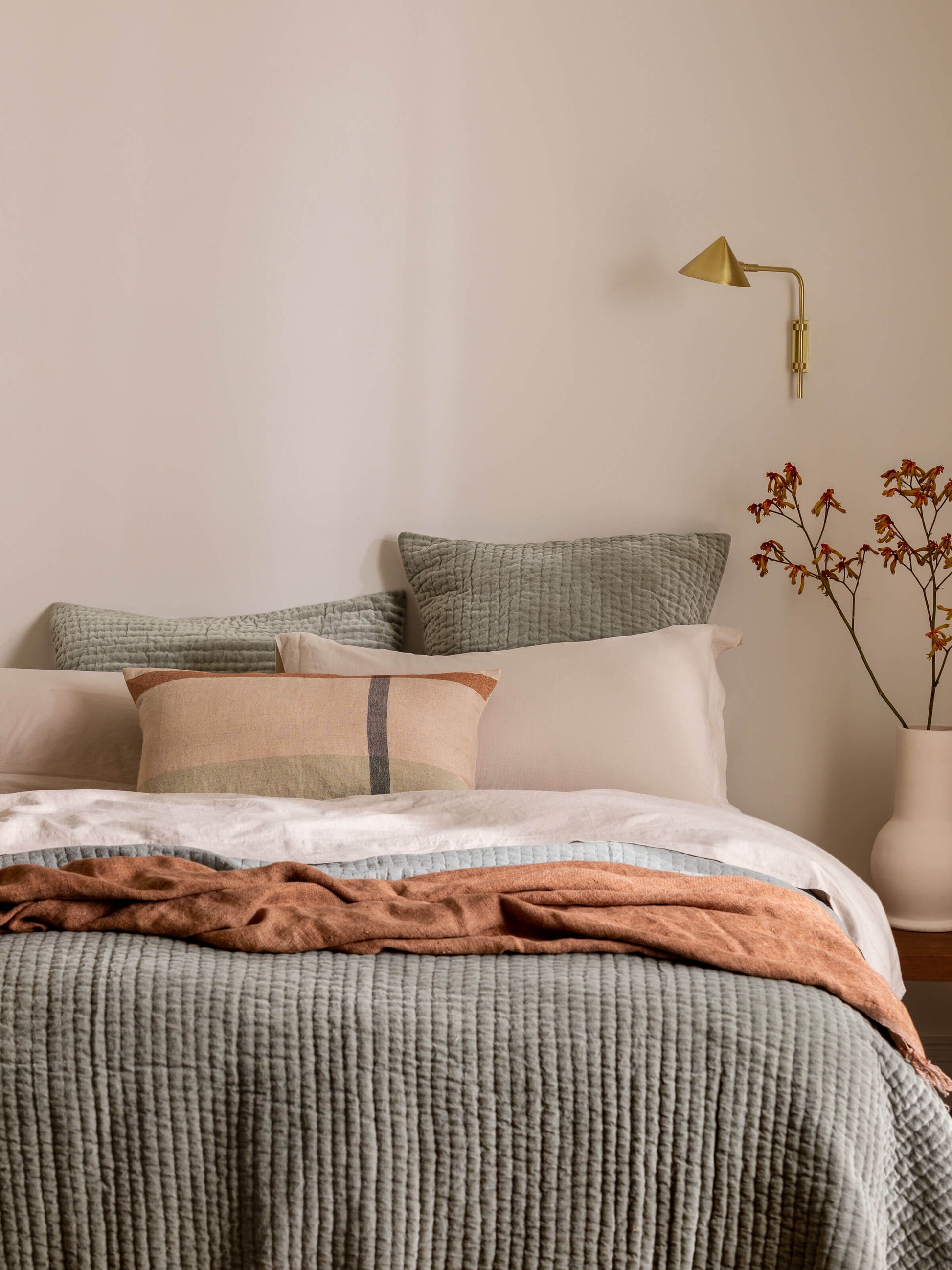 Burton Cafe Heavy Linen Throw