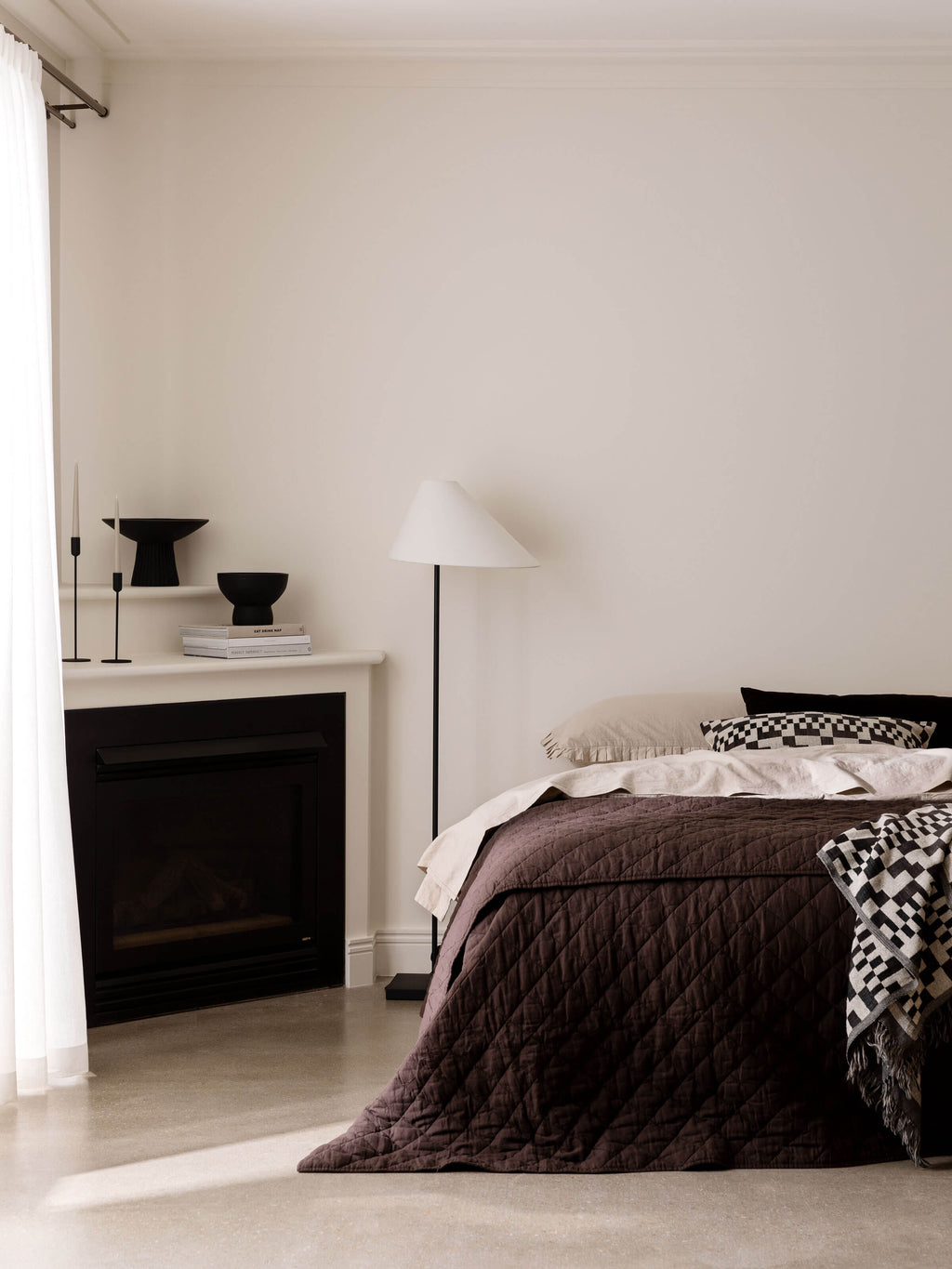 Avenue Oatmeal Linen & Cotton Pleated Pillowcases