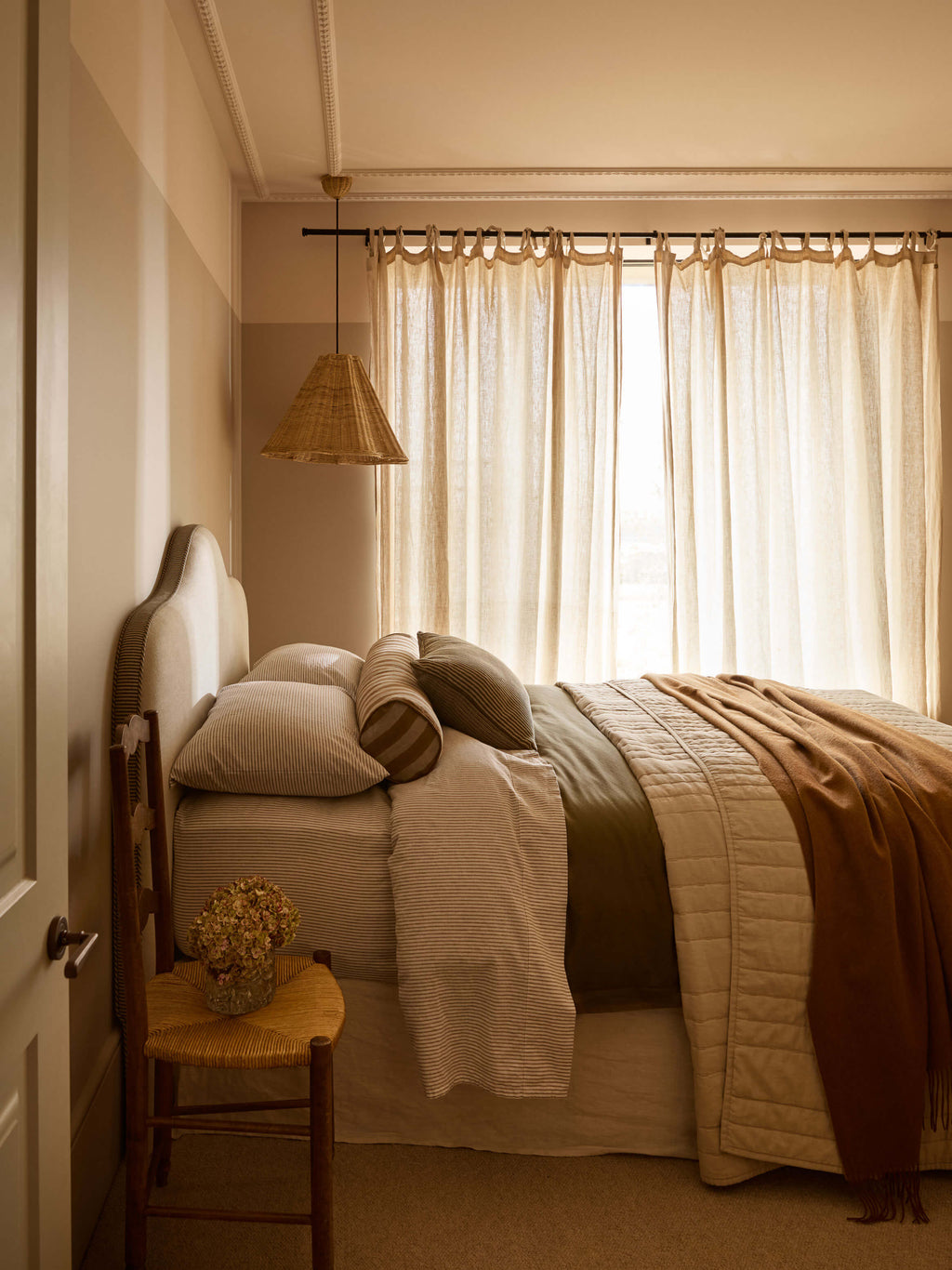 Kemble Oatmeal Linen & Cotton Quilt