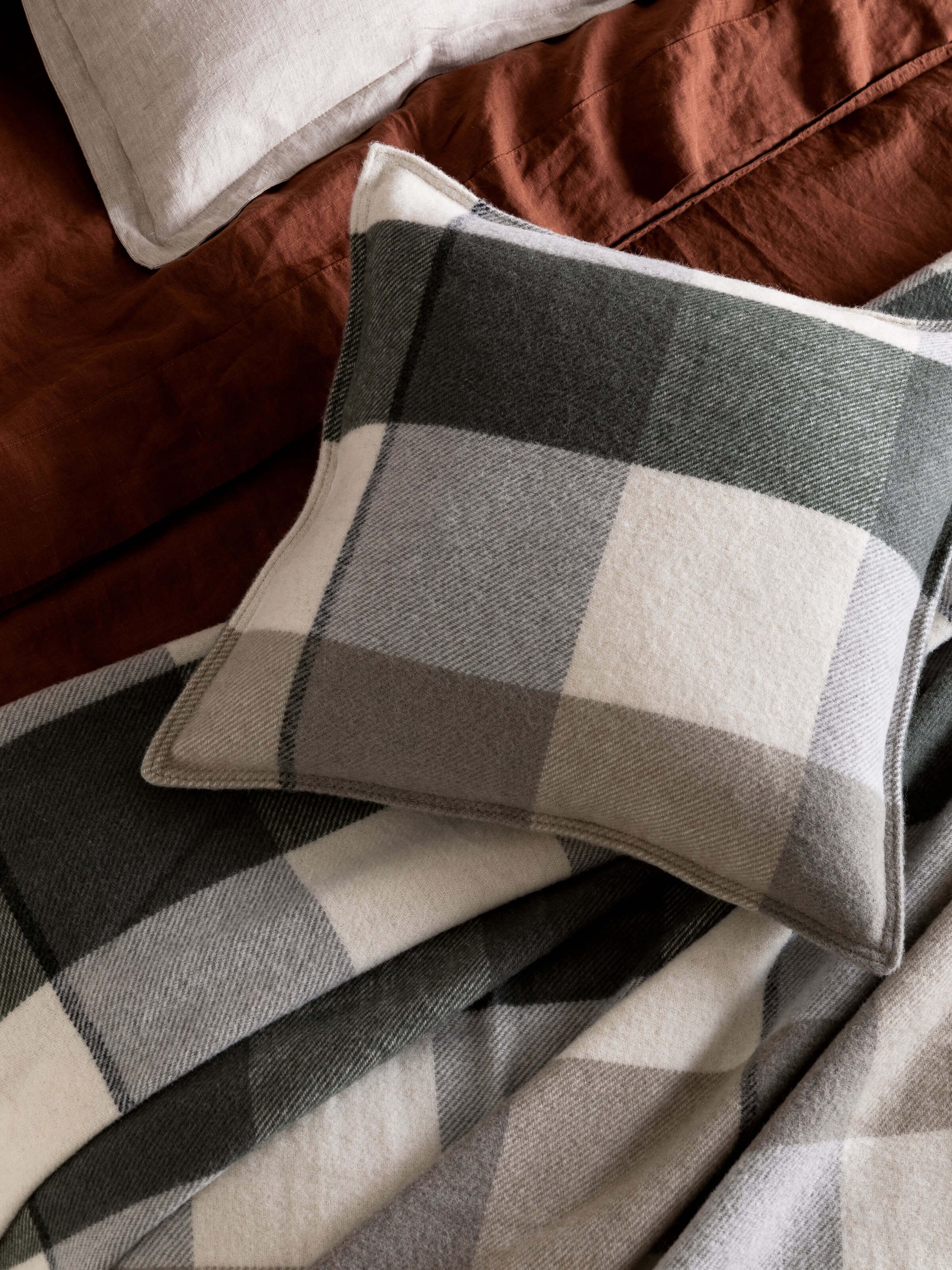 Alby Eucalypt Australian Wool Blanket
