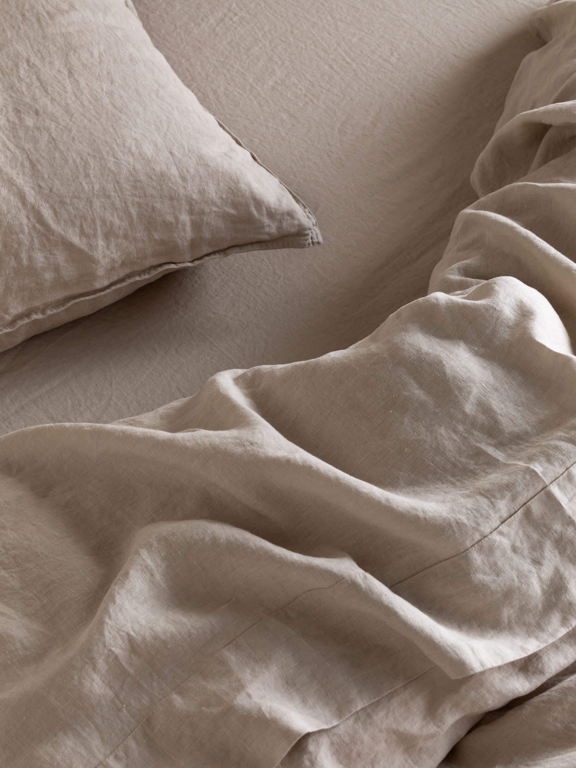 Mondo Oatmeal Organic French Linen Sheet Set