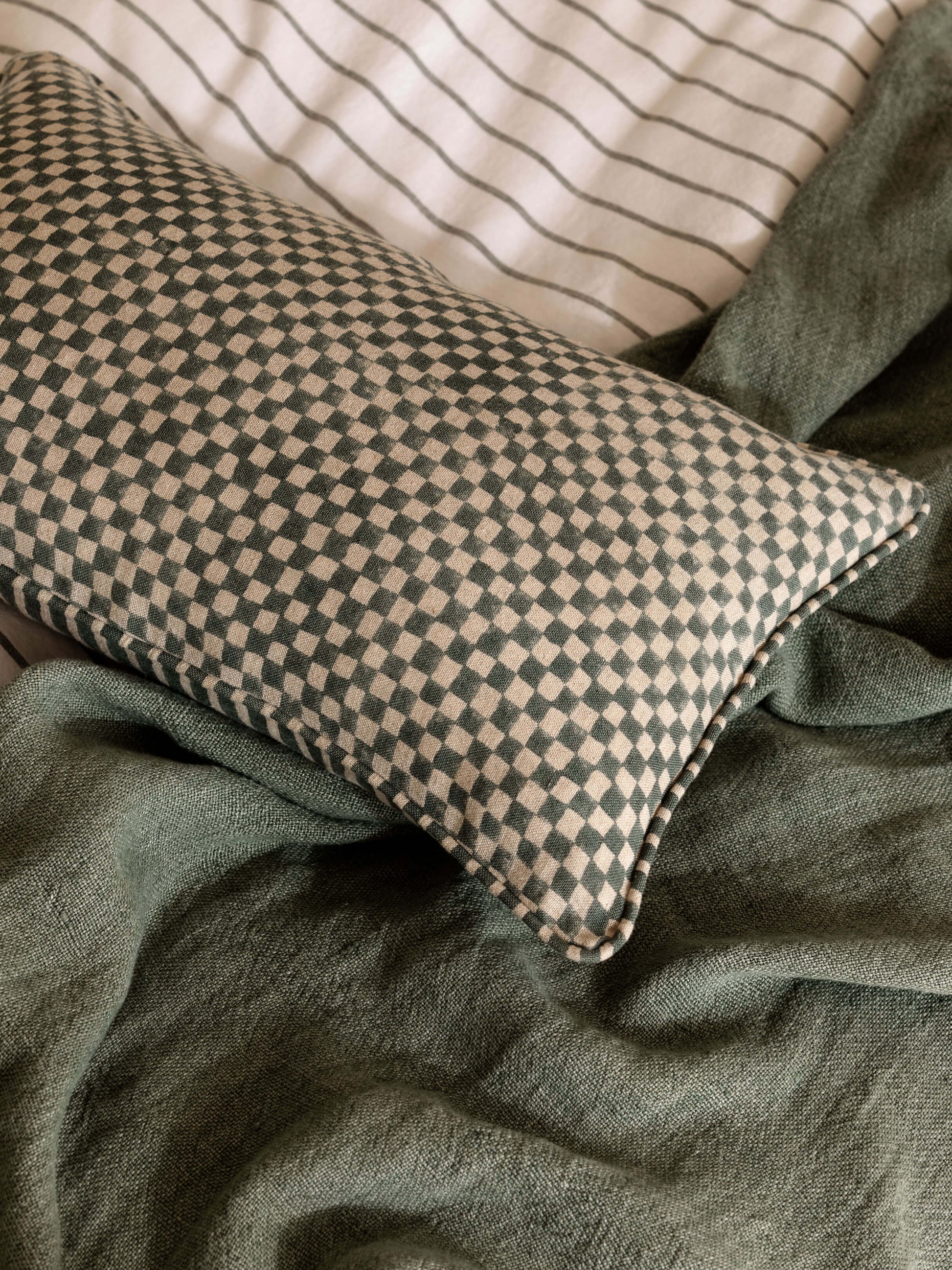 Burton Seagrass Heavy Linen Throw