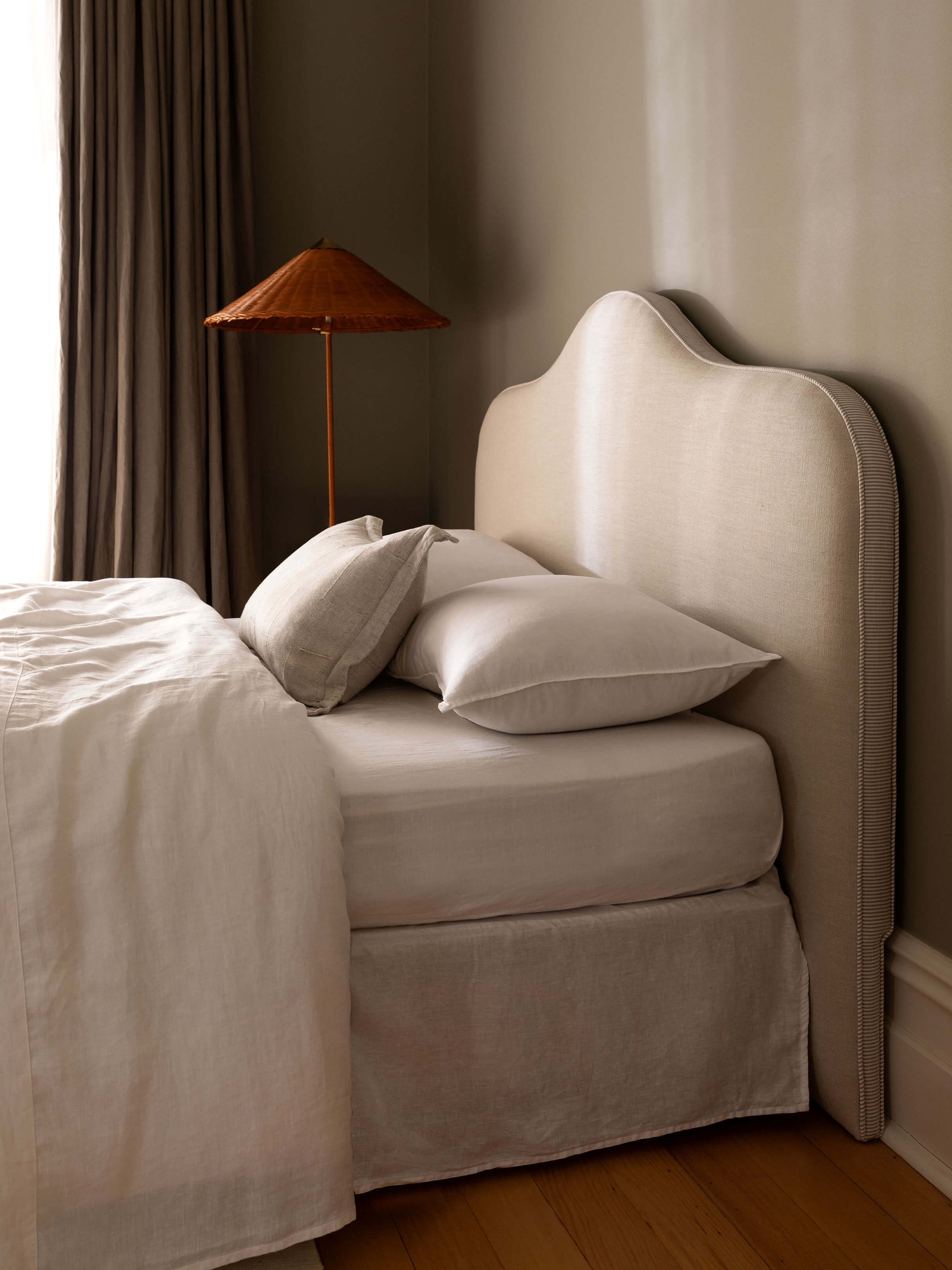 Mondo White Organic French Linen Pillowcases