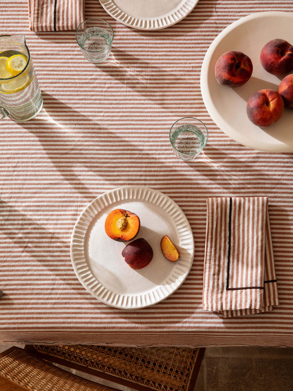 Faro Baked Clay Table Cloth