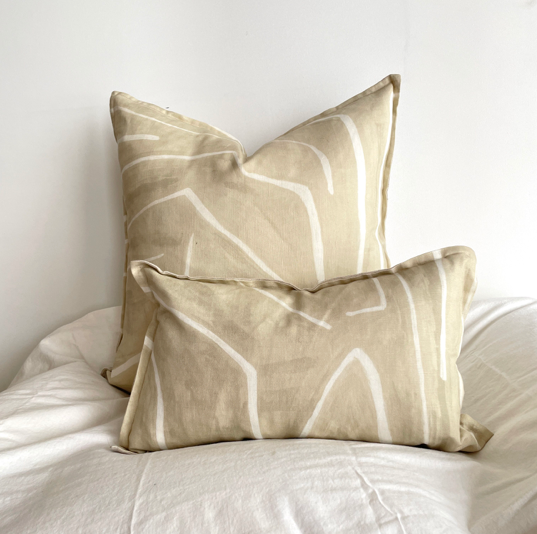 Kelly Grand Cushions in Beige