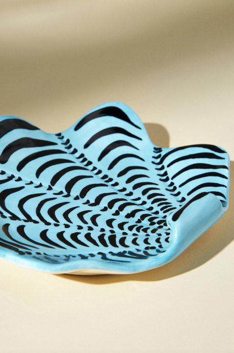 Shell Display Plate in Blue