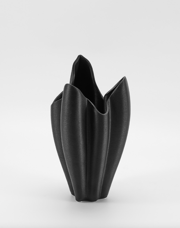 Bloom Vase in Ebony
