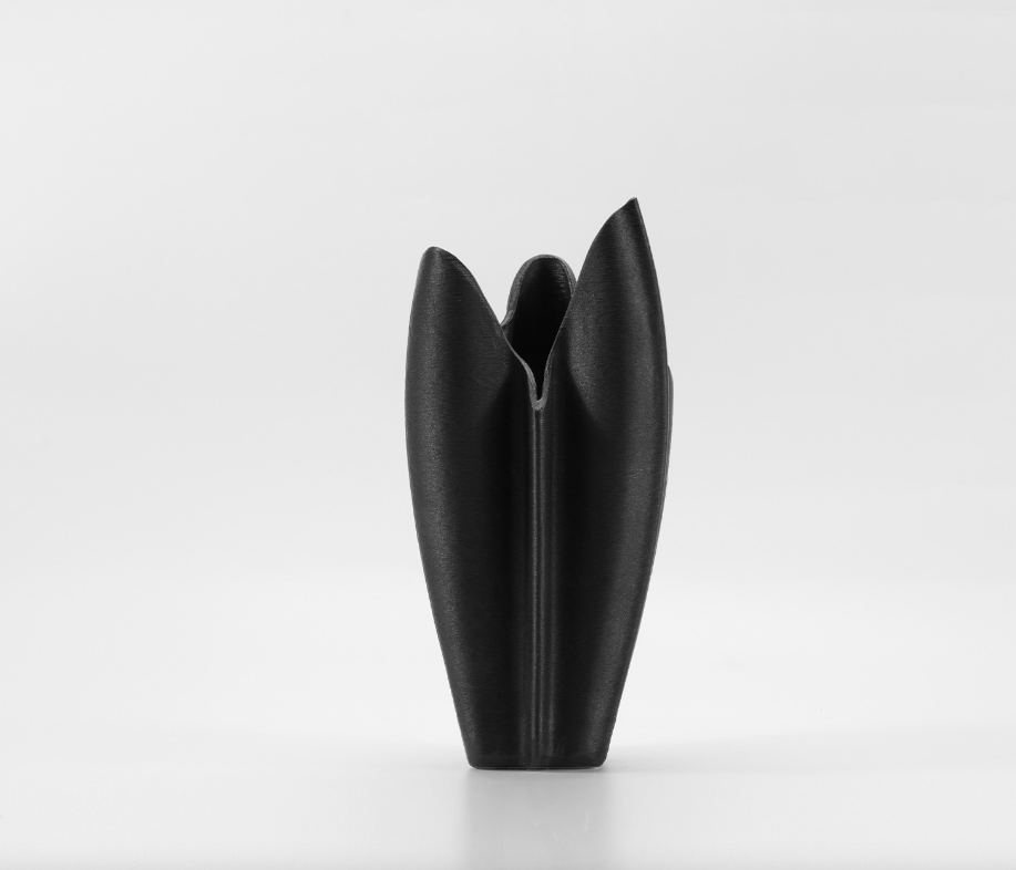 Bloom Vase in Ebony