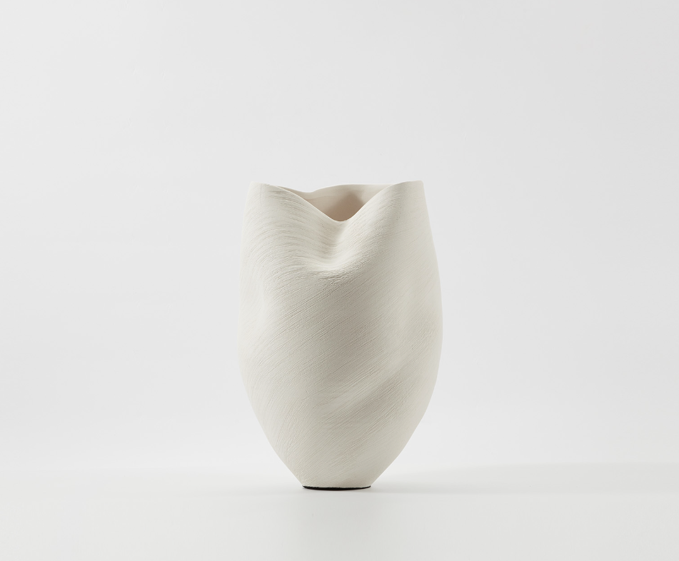 Morph Vase in Ivory