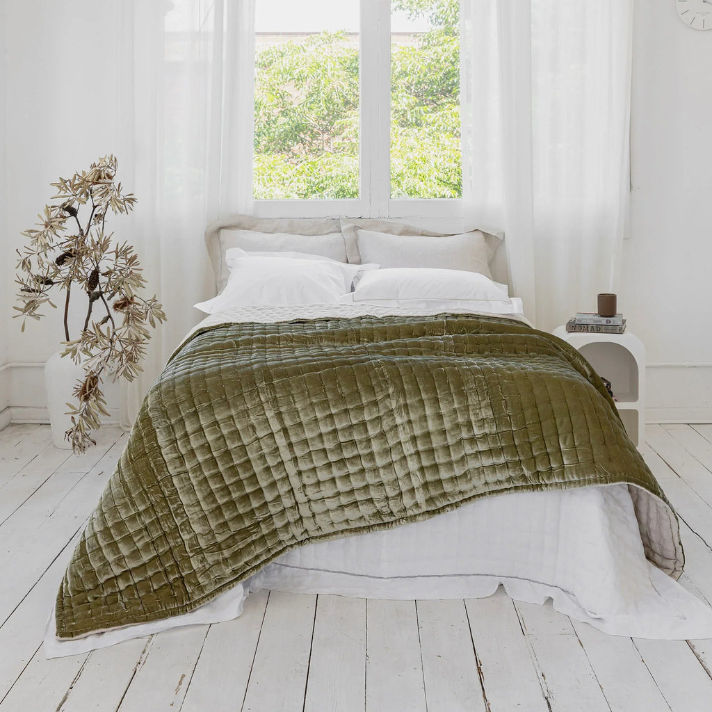 Allure Silk Velvet & Linen Quilt - Caper
