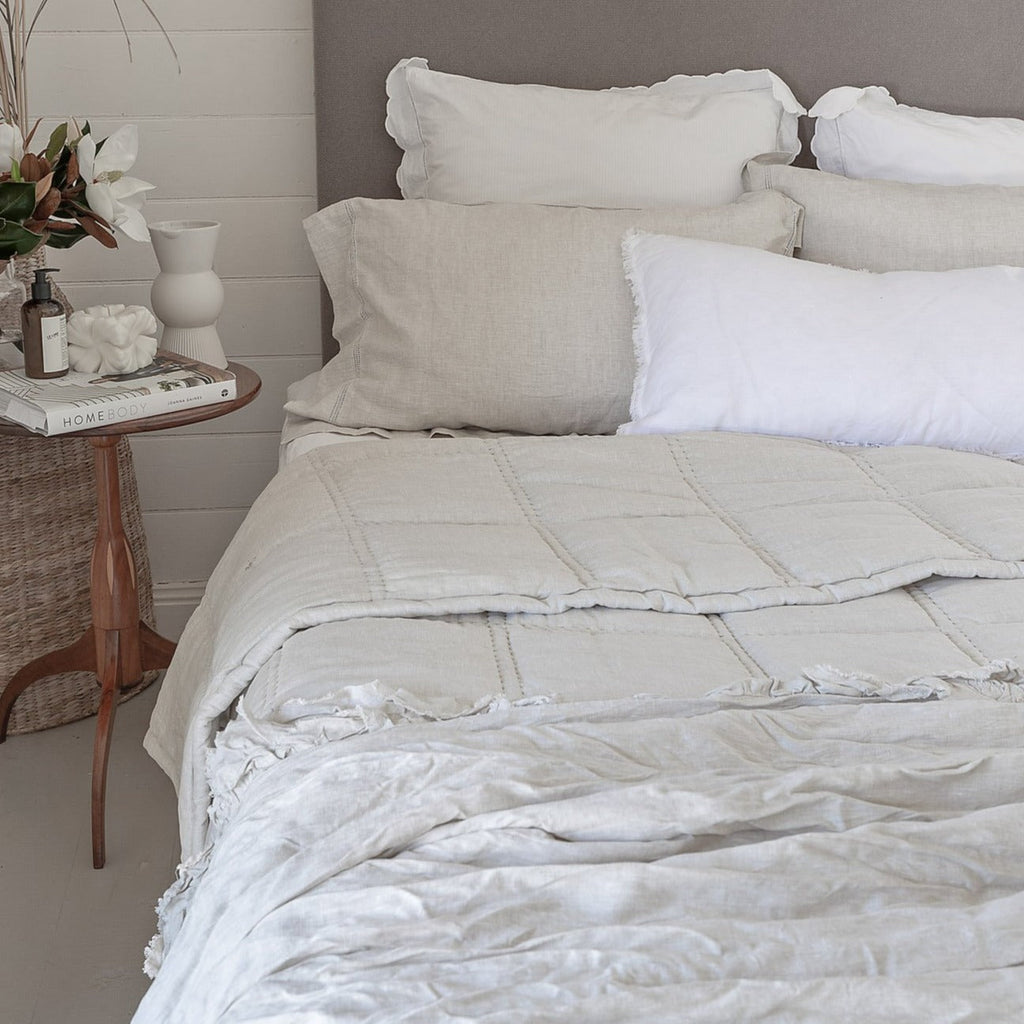 Capri Linen Quilt - Natural