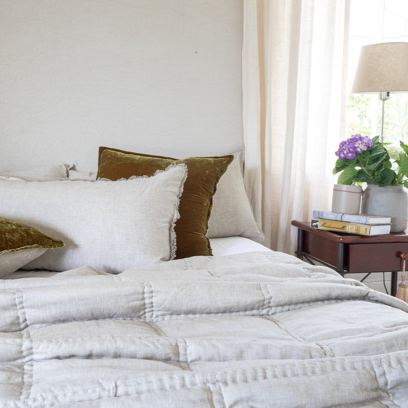Capri Linen Quilt - Natural
