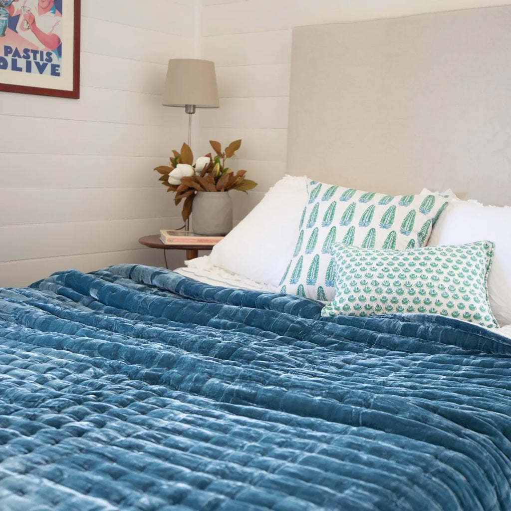 Allure Silk Velvet & Linen Quilt - Teal