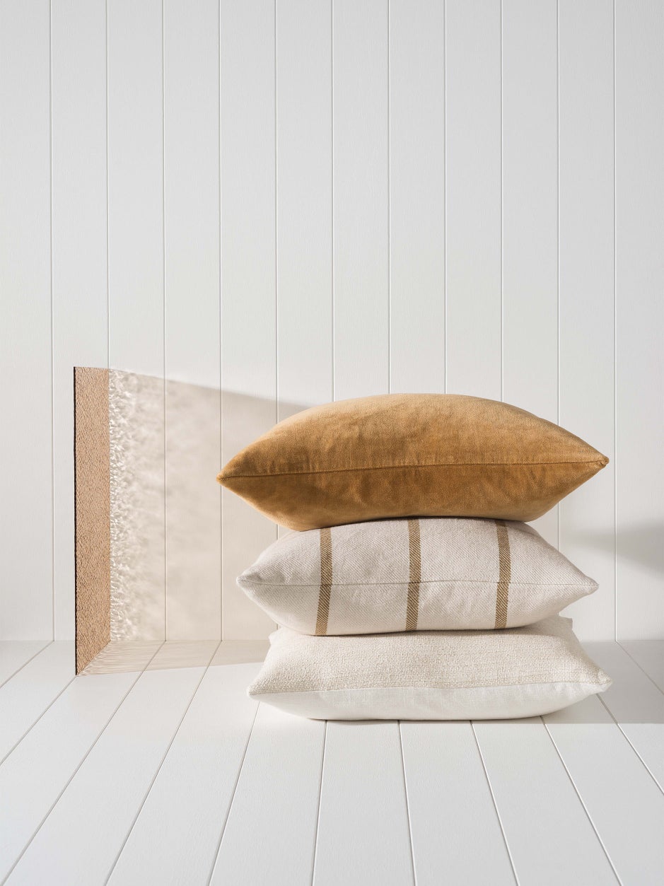 Bento Woven Cushion in Natural/Bronze