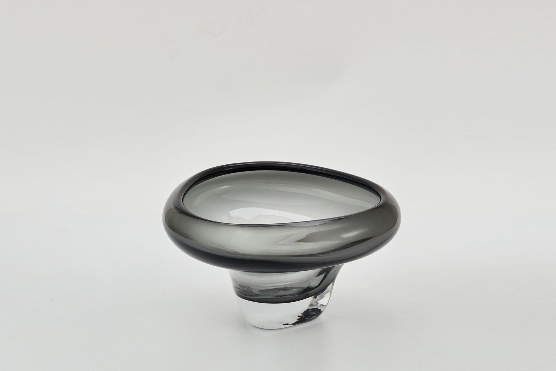 Droplet Vase in Ocean