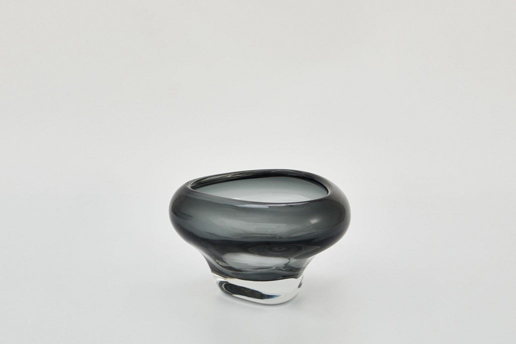 Droplet Vase in Ocean