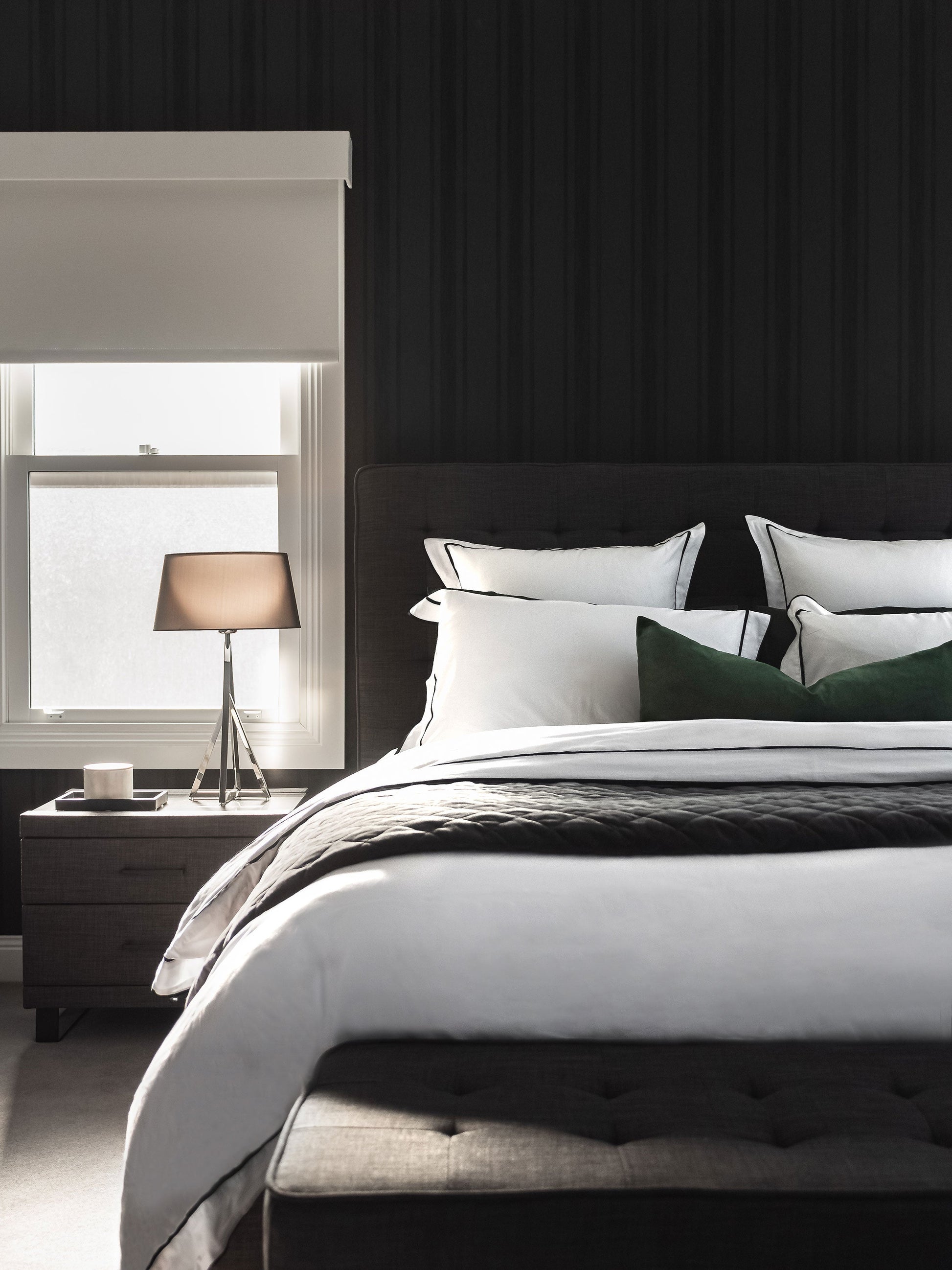Grosgrain Black Egyptian Cotton Tailored Pillowcases
