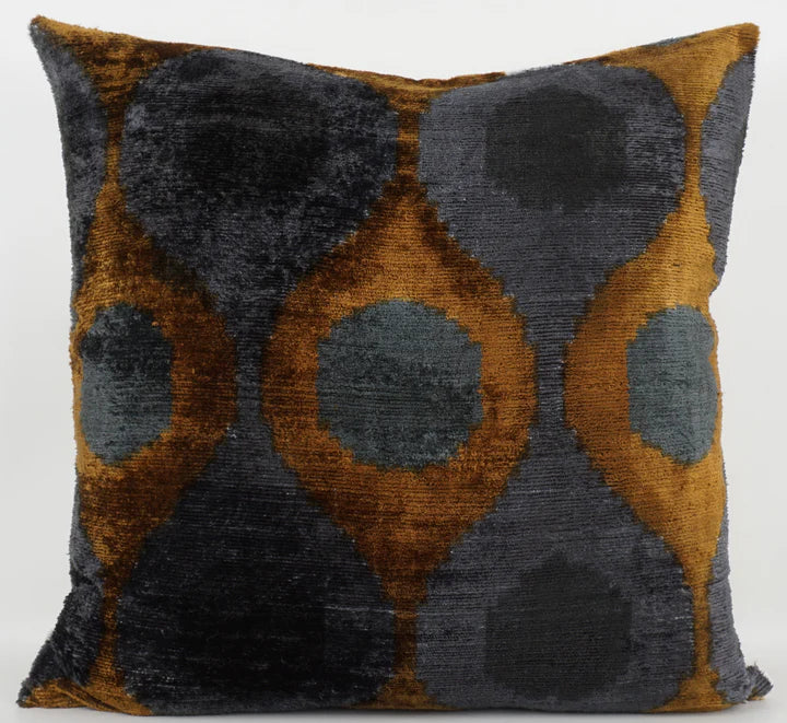 Silk Velvet Penny Cushion
