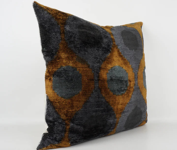 Silk Velvet Penny Cushion
