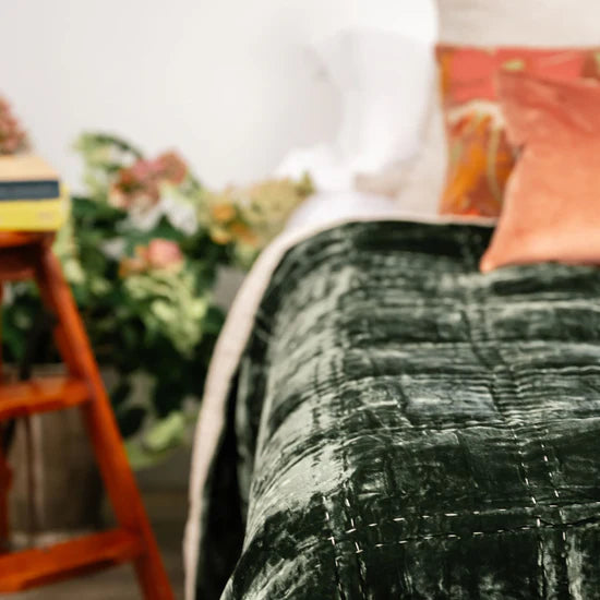 Bliss Seaweed Silk Velvet Quilt