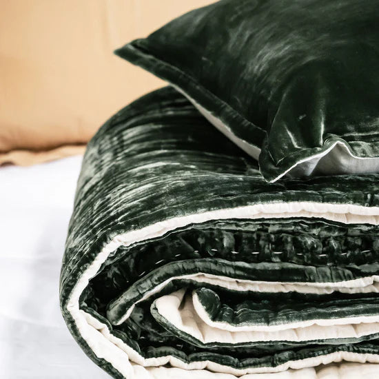 Bliss Seaweed Silk Velvet Quilt