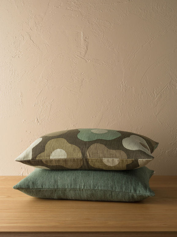 Heavy Linen Jute Cushion in Pea