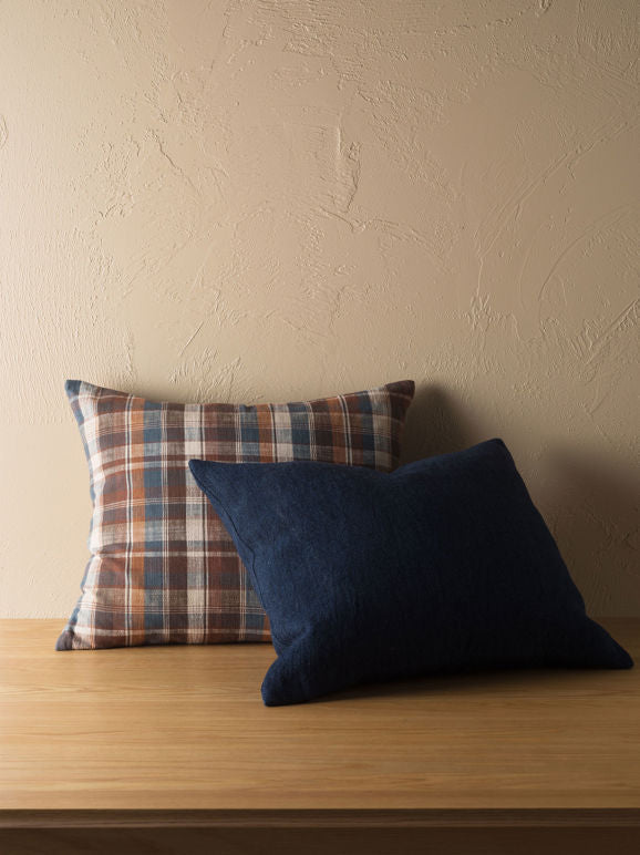 Heavy Linen Jute Cushion in Midnight