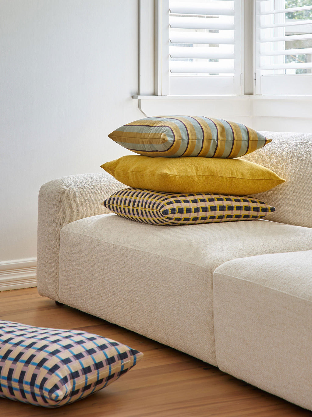 Ida Cushion in Daffodil