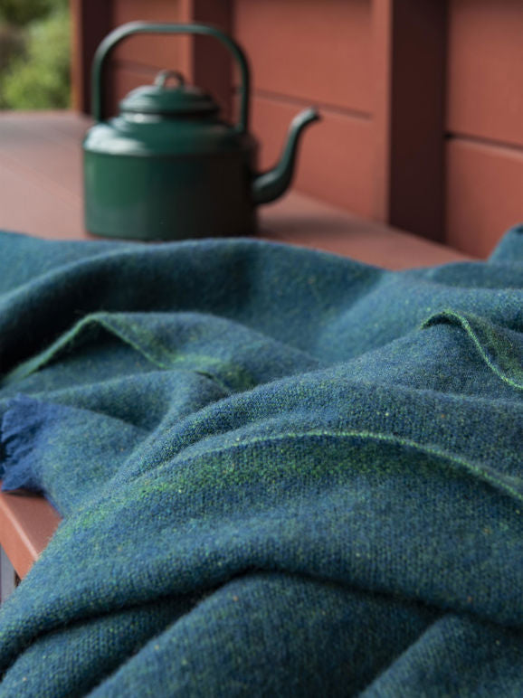 Bach Wool Throw in Sea/Spirulina