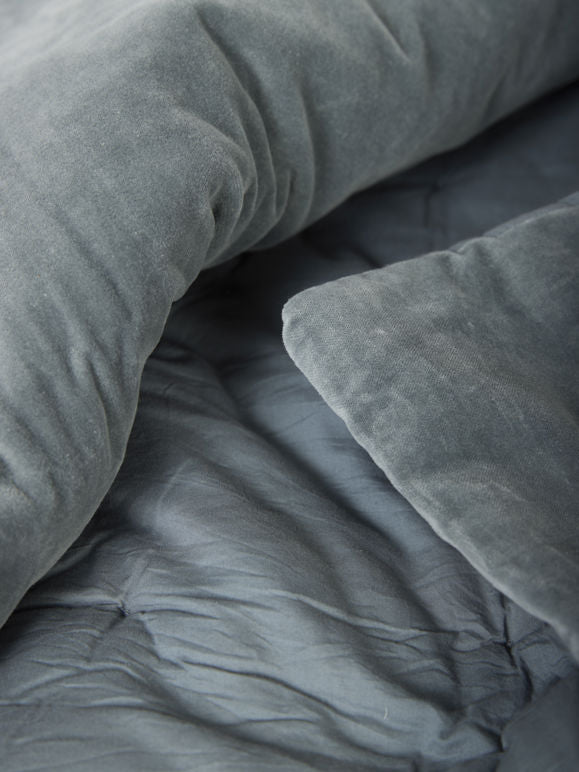 Velvet Quilt in Cod