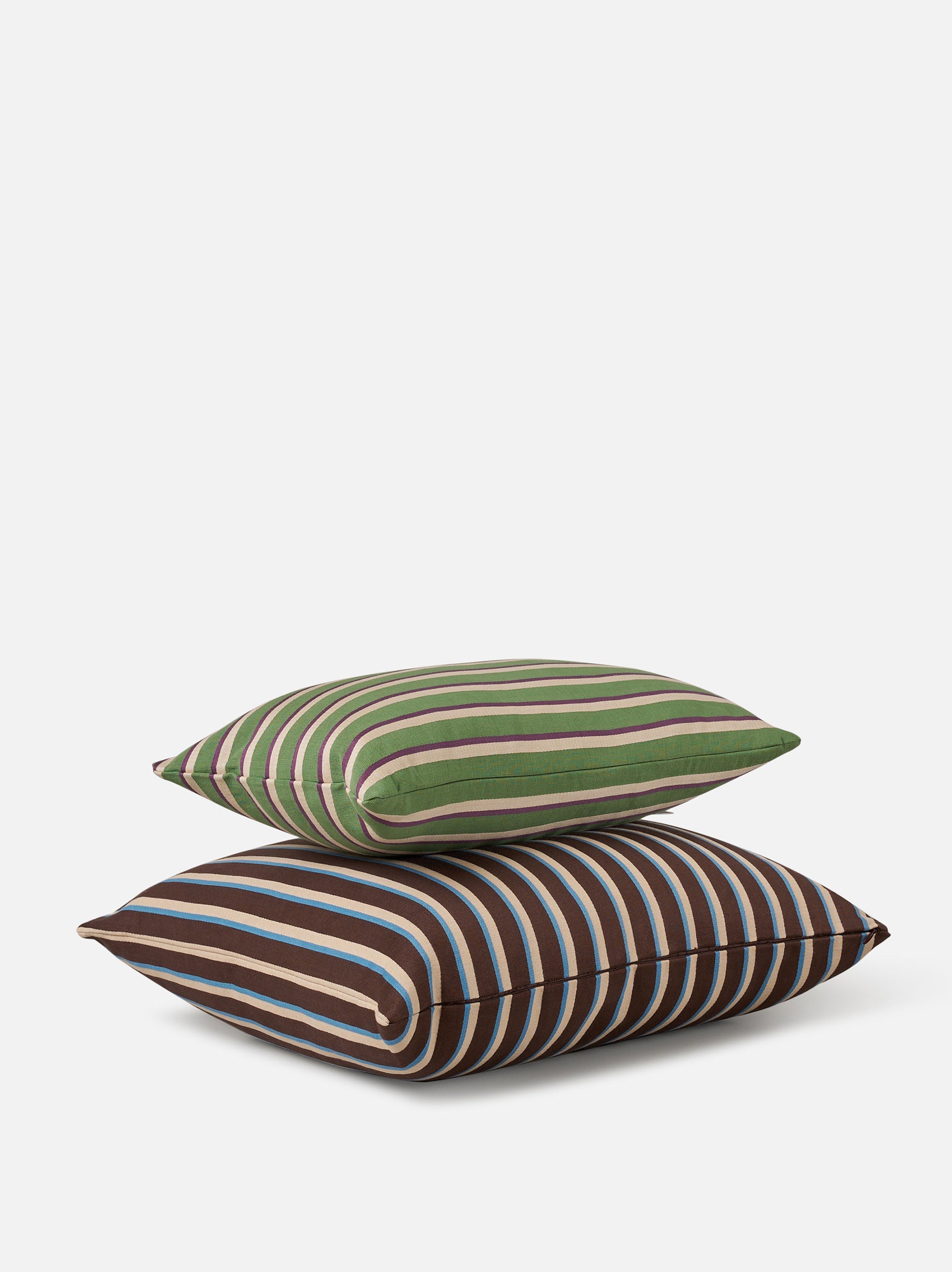 Gene Woven Cushion Cover in Mulberry