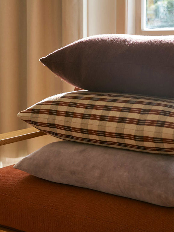 Folio Cushion in Russet/Mulberry