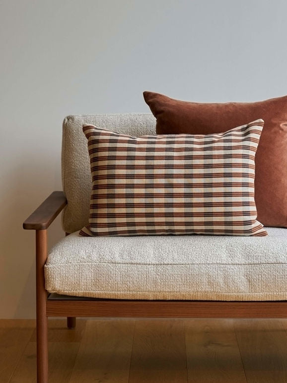 Folio Cushion in Russet/Mulberry