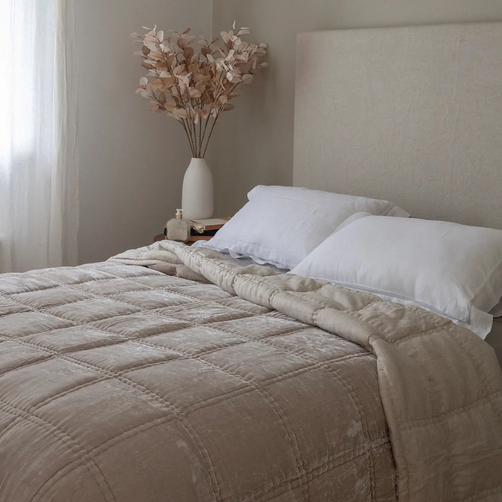 Bliss Silk Velvet Quilt - Pearl
