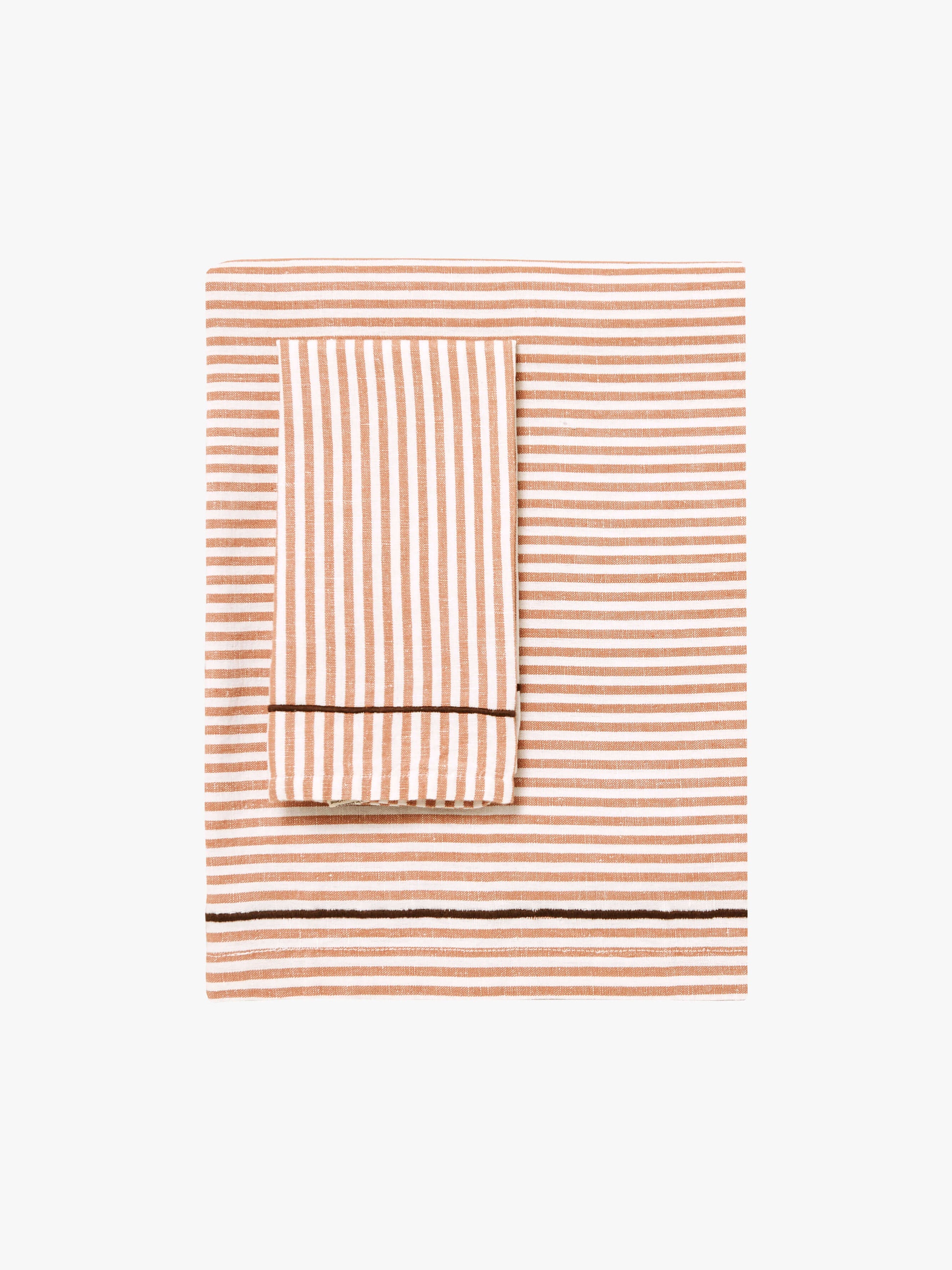 Faro Baked Clay Table Cloth
